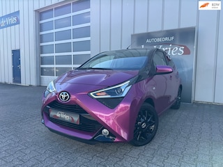 Toyota Aygo 1.0 VVT-i x-cite BI-TONE / Airco / Bluetooth / Cruise control / LMV /