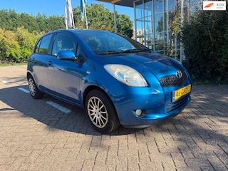 Toyota Yaris 1.3 VVTi Sol