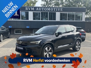 Volvo XC40 Recharge Plus 70 kWh VAN: € 32.900- VOOR: € 30.877,- UW HERFSTVOORDEEL: € 2.023-| SOH 92%| ADAPTIVE CRUISE| ELEK. ACHTERKLEP| STOEL + STUURVERWARMING| DODE HOEK SENSOR|