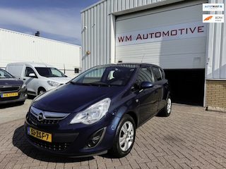 Opel Corsa 1.2-16V Design Edition