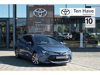 Toyota Corolla Touring Sports 1.8 Hybrid Dynamic Automaat | Apple CarPlay & Android Auto | Smart Entry | 17" lichtmetalen velgen design 'Dynamic' (Hatchback & Touring Sports) | 7 inch digitaal instrumentenpaneel | Toyota Touch® 2