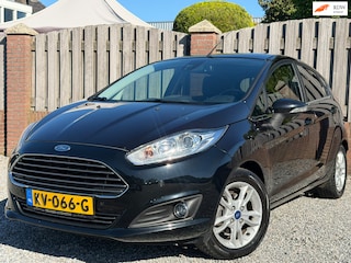 Ford Fiesta 1.0 EcoBoost Titanium NAVI CLIMATE CONTROL P-SENSOREN TREKHAAK SPOILER