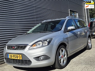 Ford Focus Wagon 1.6 Comfort 01-2011 Grijs Metallic