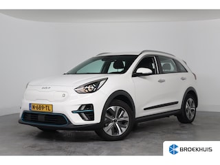Kia Niro e-Niro DynamicLine 64 kWh | 1e Eigenaar! | Warmtepomp | Cruise Adaptive | Camera | Half Leder | Clima | Navi | Keyless | Parkeersensoren | Lichtmetalen Velgen