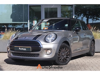 Mini Cooper 1.5 136pk | Navi | Stoelverwarming | Parkeersensoren | Union Jack | Airco |