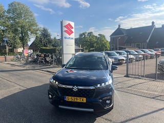 Suzuki S-Cross 1.4 Boosterjet Select // Blue Pearl Metallic // 1500 trekgewicht // Nieuwstaat // Snel te rijden // Rijklaarprijs!