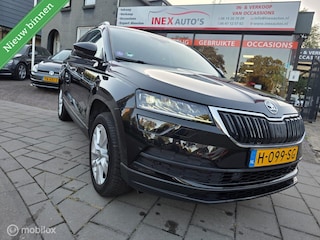 Skoda Karoq 1.5 TSI ACT Sportline Business Keyless Carplay Dealer onderhouden