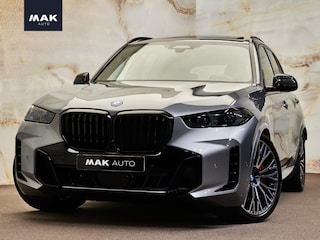 BMW X5 xDrive50e M Sport Pro , NL-auto, Sky Lounge Pano, luchtv., CraftedClarity, carbon, H/K, massage, 22", tr.haak, softclose, privacy