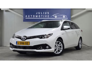 Toyota Auris Touring Sports 1.8 Hybrid Dynamic Dealer Onderhouden Trekhaak Camera Clima Mooi!