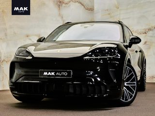 Porsche Cayenne Electric , SportDesign, pano, 4W-best., tr.haak, Bose, luchtv., memory, ACC, privacy