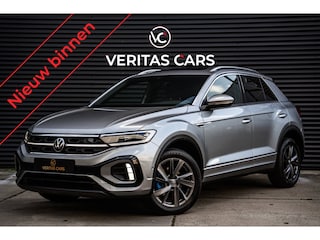 Volkswagen T-Roc 1.5 TSI 3x R-Line 150PK|Pano|Camera|Keyless|Trekhaak|Carplay e.o.