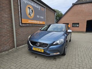 Volvo V40 1.6 T3 R-Design