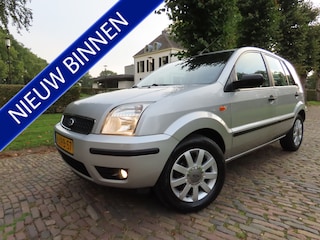 Ford Fusion 1.6-16V Trend Airco Leer Lm Velgen Trekhaak***Distributieriem Nieuw***Apk t/m 3-5-2027***