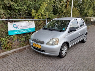 Toyota Yaris 1.3-16V VVT-i Luna