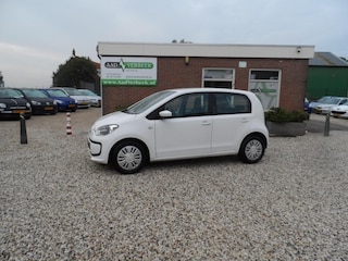 Volkswagen Up 1.0 BMT move up!