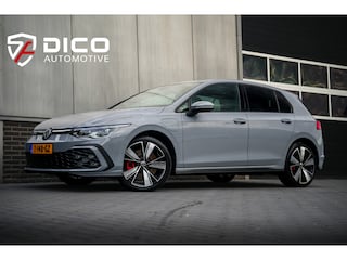 Volkswagen Golf 1.4 eHybrid 245 pk GTE DSG /Matrix LED /Head-Up /Adaptive.Cruise /Travel Assist /Camera /Keyless /Stoelverw. /Ambient /18" LMV