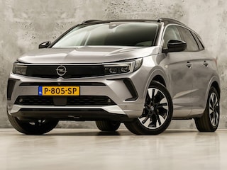 Opel Grandland 1.6 Turbo Plug-In Hybrid 4x4 Ultimate 224Pk Automaat (NAP, VIRTUAL COCKPIT, SOH 96,6%, APPLE CARPLAY, GROOT NAVI, KEYLESS, SPORTSTOELEN, GETINT GLAS, ADAPTIVE CRUISE, NIEUWSTAAT)
