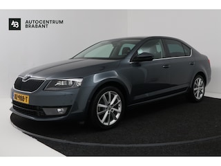 Skoda Octavia 1.4 TSI Greentech Style Businessline (STOELVERWARMING, TREKHAAK, XENON, ELEKT. STSOELEN)