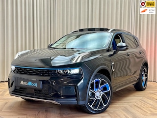 Lynk & Co 01 1.5 Hybride | Zwart | Infinity Sound | Panoramadak | Adaptive Cruise | Memory Seat | Apple Carplay