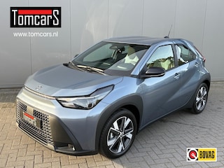 Toyota Aygo Hybrid 116PK Automaat Nieuw uit voorraad! Camera/ Adapt. Cruise/ Carplay- Android auto