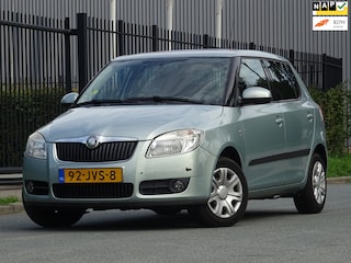 Skoda Fabia 1.4-16V Tour NAP/CARPLAY/CLIMA/CRUISE/TREKHAAK