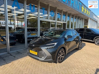Toyota C-HR 1.8 Hybrid 140 Dynamic CAMERA , CARPLAY