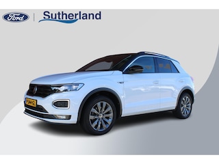 Volkswagen T-Roc 1.5 TSI Sport Business R | Full Option! | Trekhaak | Panorama Dak | Stoel + Stuurverwarming | Climate Control | Camera|  Navigatie |