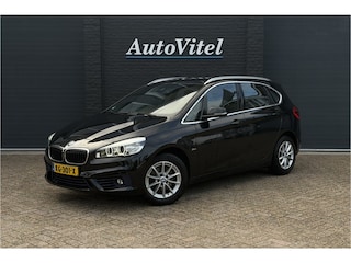 BMW 2-serie Tourer 220d Sportline | Trekhaak | Harman Kardon | Sportstoel |