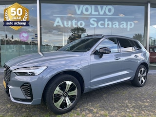 Volvo XC60 2.0 T6 Plug-in hybrid AWD Plus Dark | Rijklaar incl 12 mnd Bovag | Long Range SoH 98% Donker glas Panoramadak Trekhaak