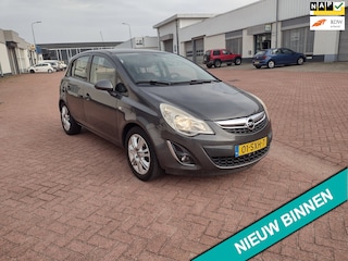 Opel Corsa 1.2-16V Cosmo MOOIE AUTO BEL 0619590613 5 DRS AIRCO
