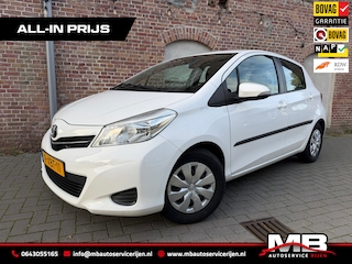 Toyota Yaris 1.3 VVT-i Now