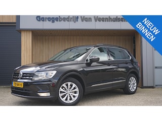 Volkswagen Tiguan 2.0 TDI 150PK Connected Series Navi ACC Trekhaak *Dis.riem v.v.* Euro6 *Koppeling v.v.*
