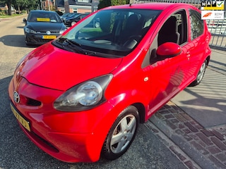 Toyota Aygo 1.0-12V + airco,elektrische ramen