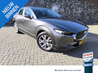 Mazda CX-30 2.0 e-SkyActiv-X M Hybrid Comfort Trekhaak, stoel en stuur verwarming, carplay, navi, climate en cruise control, head-up voorruit projectie, camera.