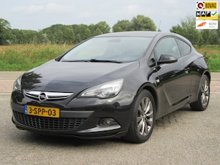 Opel Astra GTC 1.4 Turbo Design Edition