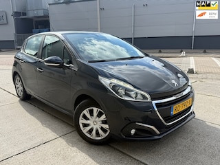 Peugeot 208 1.2 PureTech Blue Lion Scherm AIRCO APK 2027 5DR