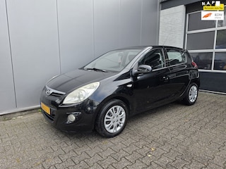 Hyundai i20 1.2i DynamicVersion Airco 5-Deurs