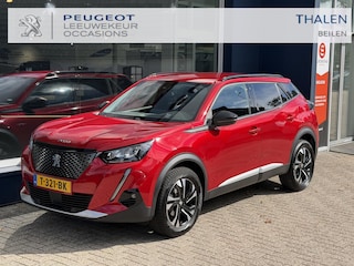 Peugeot 2008 1.2 Turbo Allure 130 PK | Navigatie via Telefoon | All Season Banden  Stoelverwarming | Camera | LED Verlichting | Cruise Control | Climate Control | Half Lederen Bekleding