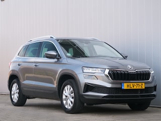 Skoda Karoq 1.5 TSI ACT Business Edition 150 Pk Automaat Apple Carplay / DAB / Camera