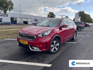 Kia Niro 1.6 GDi DynamicLine l Trekhaak l Navigatie l Camera l Adapt. Cr Control l Climate Control l Half Leder l Getint glas l