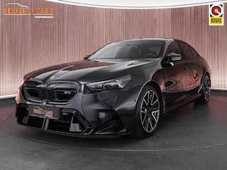 BMW 5-serie |BTW-auto|Carbon ext.|Bowers&Wilkins|head-up|memory|360 camera|adaptive LED|stoelverkoeling & verwarming|Apple Carplay|