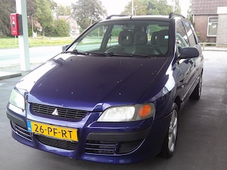 Mitsubishi Space Star 1.6 Shogun SE Staat in De Krim