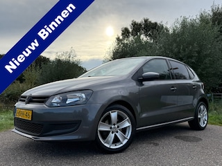 Volkswagen Polo 1.2-12V | 2e Eigenaar | Airco | 16" Velgen | AUX | Elektrisch pakket | Dealer Onderhouden! | Nieuwe APK |