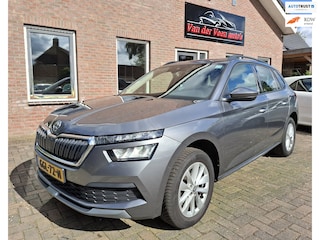 Skoda Kamiq 1.0 TSI Ambition. Stoelverwarming, cruise, carplay, navi*, trekhaak, etc. Dealer onderhouden. Prijs incl garantie.