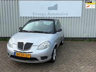 Lancia Ypsilon 1.2 Oro Airco, Apk 09/27