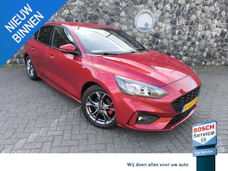 Ford Focus 1.0 EcoBoost Hybrid ST Line X Business DAB, carplay, camera, 155PK hybrid, B&O audio, navi, cruise en climate control.