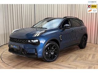 Lynk & Co 01 1.5 Hybride | Blauw | BLACK PACK | Infinity Sound | Panoramadak | Adaptive Cruise | Memory Seat | Apple Carplay