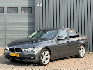 BMW 318i Centennial High Executive|Trekhaak|Cam|Navi|Mega Goed Onderhouden