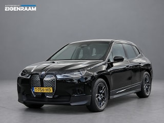BMW iX xDrive40 Business Edition Plus 77kWh | SOH 98,3% | Head-up | Camera