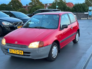 Toyota Starlet 1.3-16V XLi GTSi Automaat Dakraam Zeer Nette Auto Rijdt Top